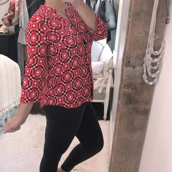 Cynthia Rowley size large red geometric print top - Picture 4 of 6